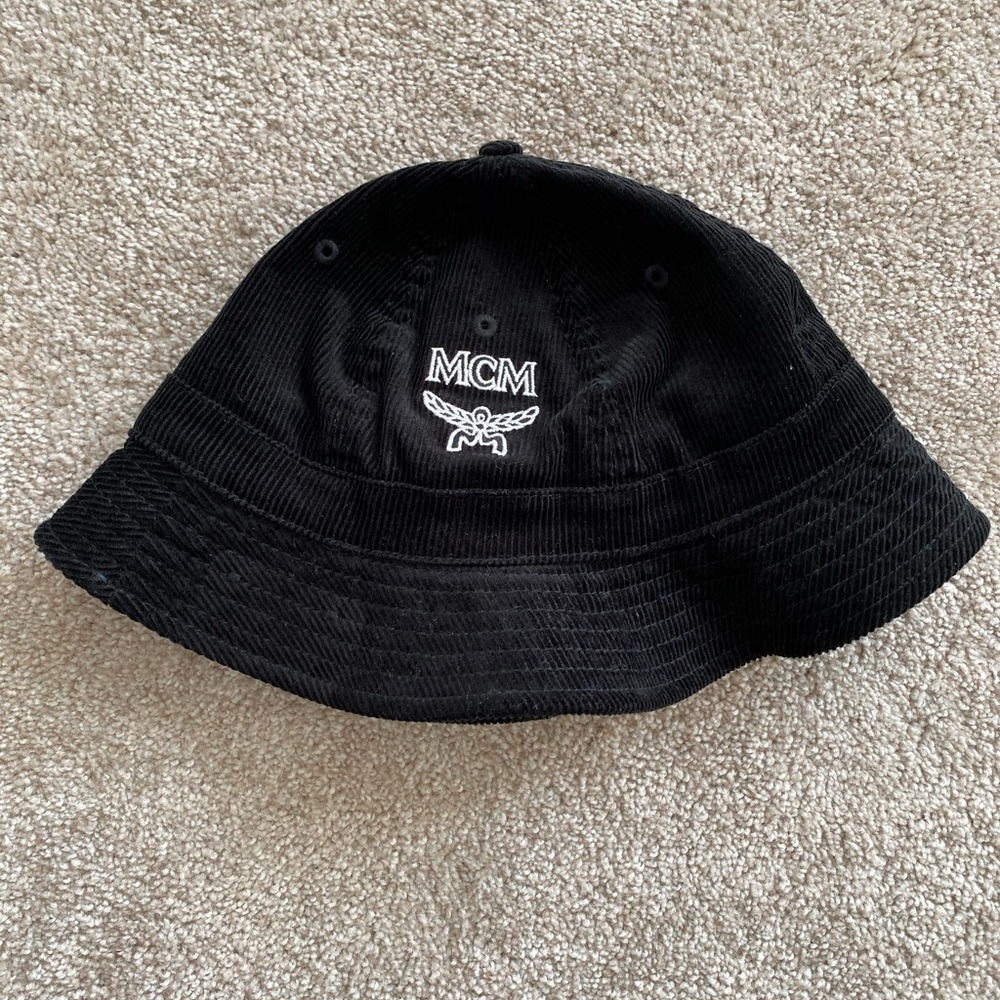 Mcm bucket hat